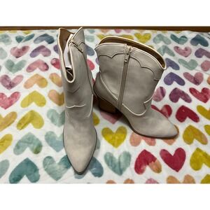 Lauren Conrad Womens Western Ankle Boots Faux Leather Pointed Toe Cowboy Booties